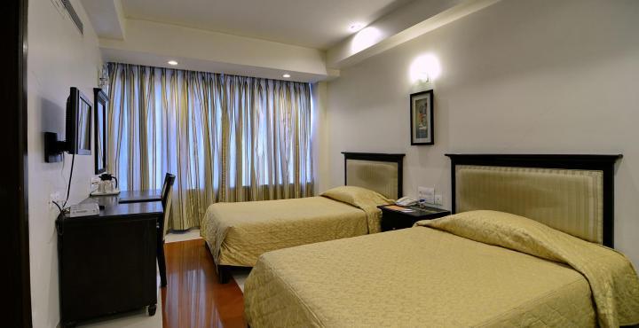 Ambience Executive Hotel Pimpri-Chinchwad ภายนอก รูปภาพ
