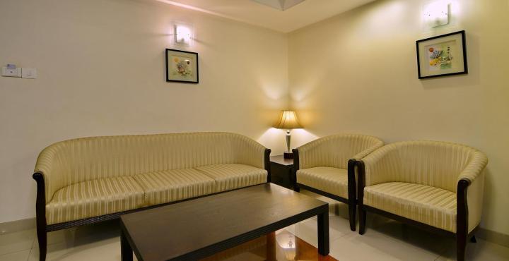 Ambience Executive Hotel Pimpri-Chinchwad ภายนอก รูปภาพ