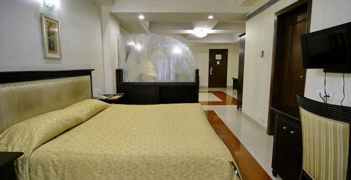 Ambience Executive Hotel Pimpri-Chinchwad ภายนอก รูปภาพ