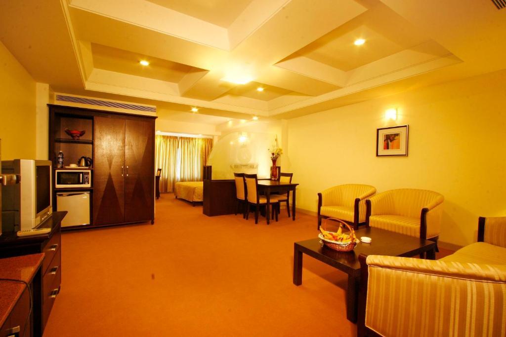 Ambience Executive Hotel Pimpri-Chinchwad ห้อง รูปภาพ