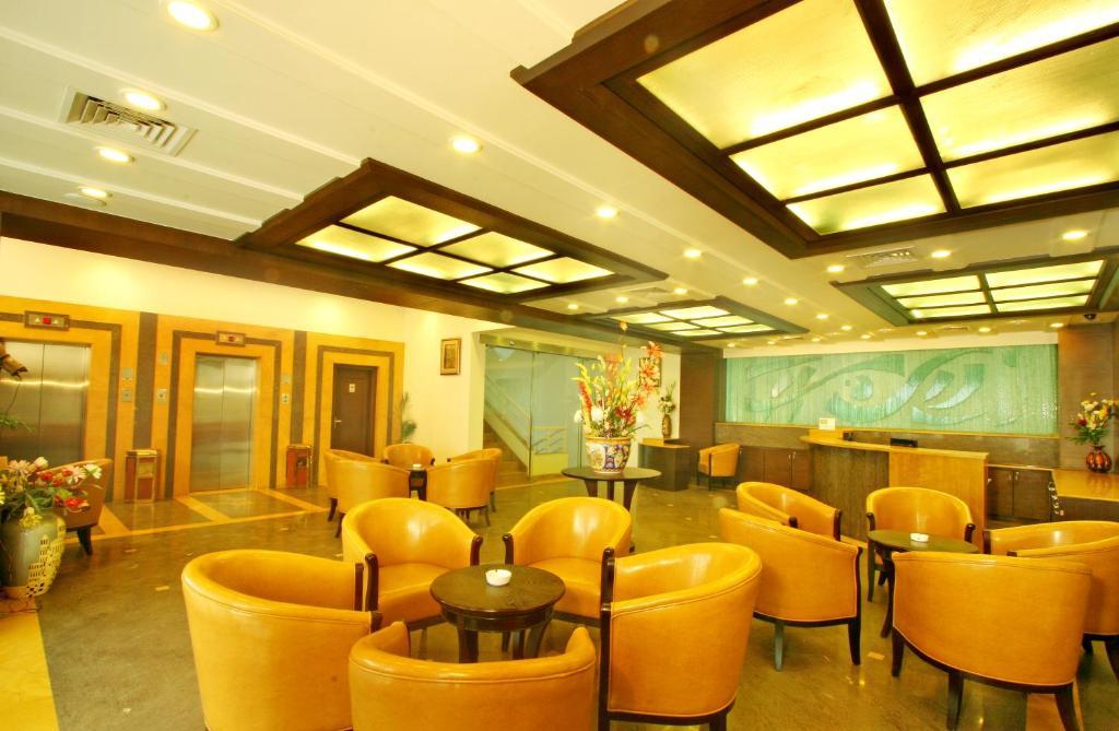 Ambience Executive Hotel Pimpri-Chinchwad ภายใน รูปภาพ