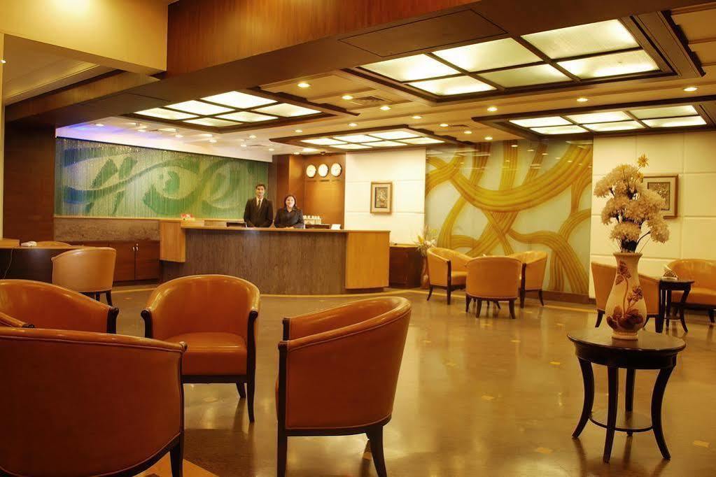 Ambience Executive Hotel Pimpri-Chinchwad ภายนอก รูปภาพ