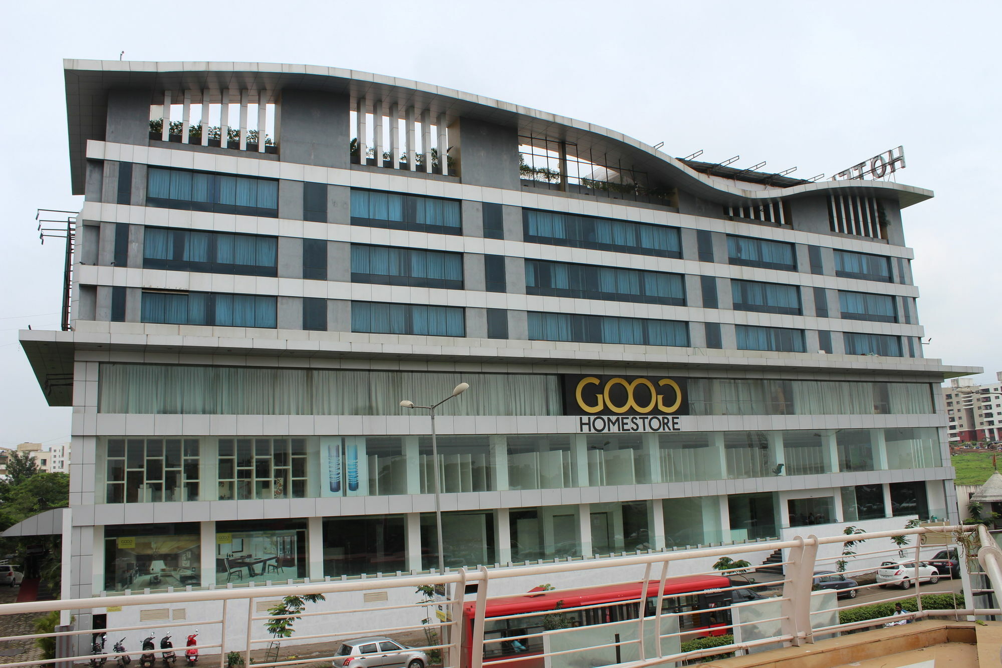 Ambience Executive Hotel Pimpri-Chinchwad ภายนอก รูปภาพ